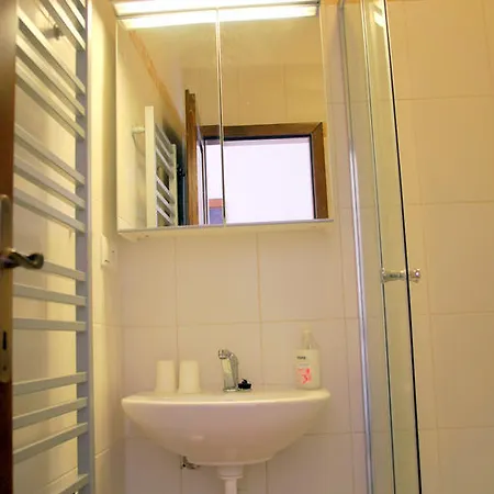 Apartment V Haji - Jache Dom *